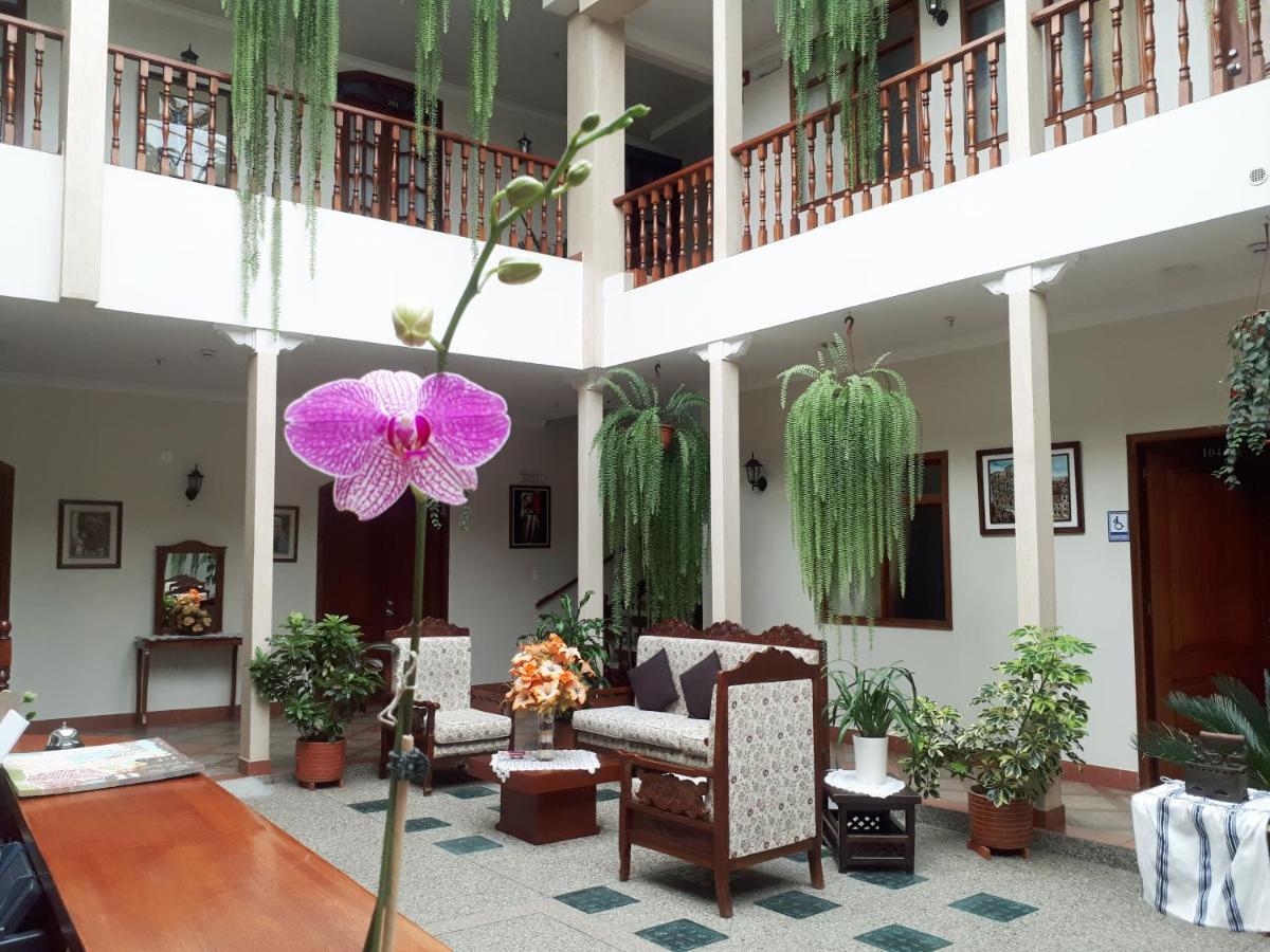 Hotel Casa Montero Quito Dış mekan fotoğraf